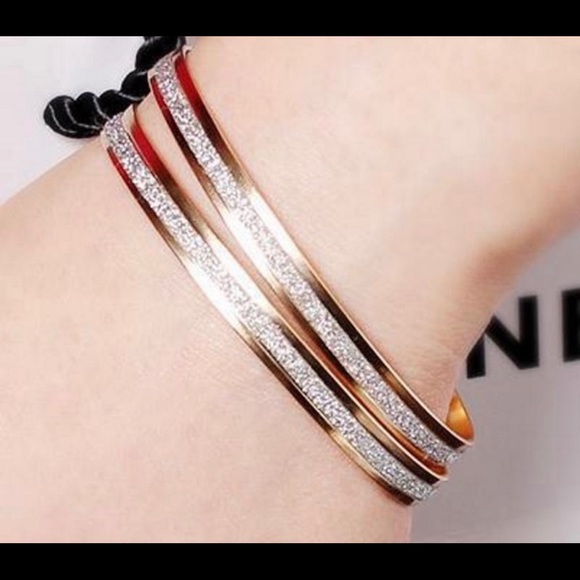 Gold Shimmering Bangle Bracelet - Picture 1 of 3